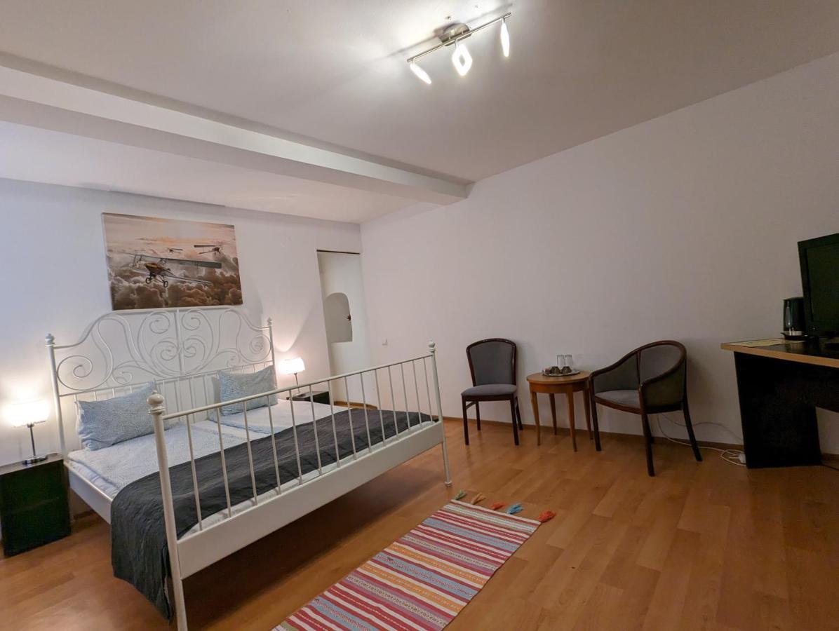Key Apartments In Main Square ブラショフ エクステリア 写真